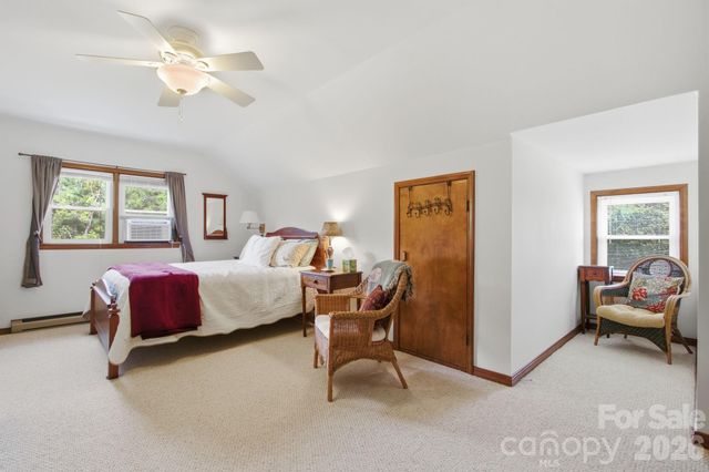 11 Summer Lane, Spruce Pine, NC 28777