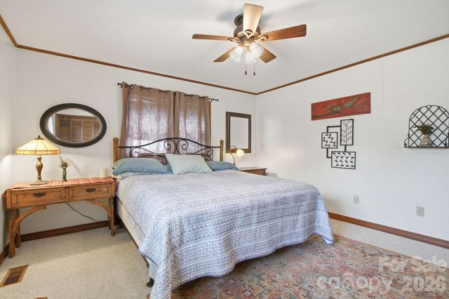 11 Summer Lane, Spruce Pine, NC 28777