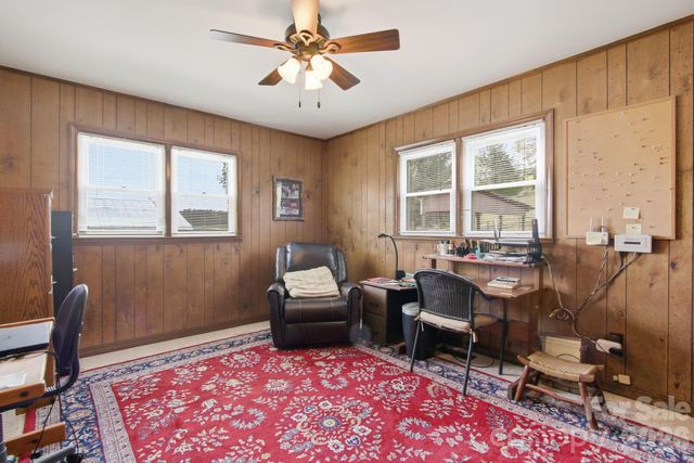 11 Summer Lane, Spruce Pine, NC 28777