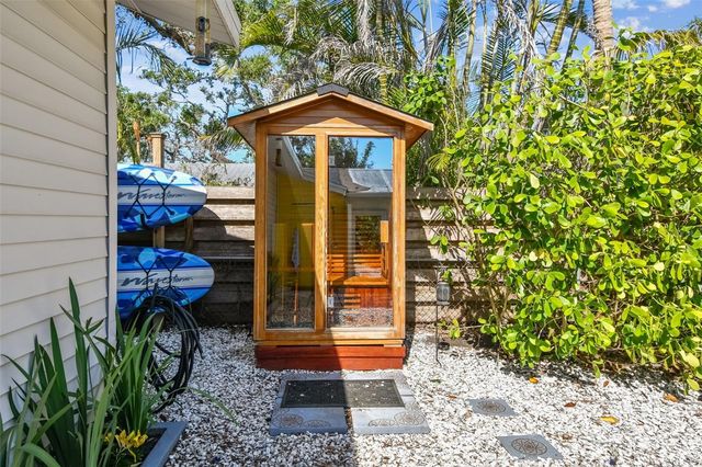 913 TENNESSEE LANE, Sarasota, FL 34234