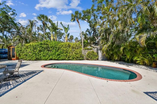 913 TENNESSEE LANE, Sarasota, FL 34234