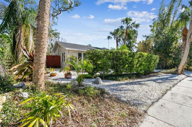 913 TENNESSEE LANE, Sarasota, FL 34234