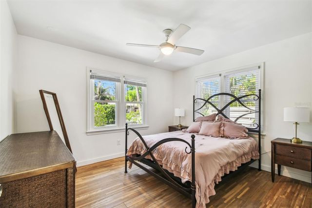 913 TENNESSEE LANE, Sarasota, FL 34234