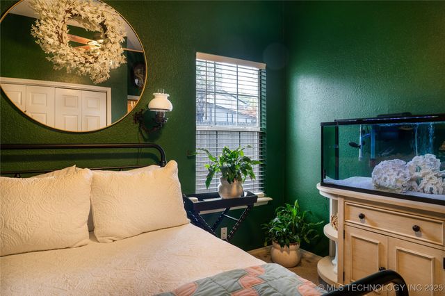 8803 E 75th Street, Tulsa, OK 74133