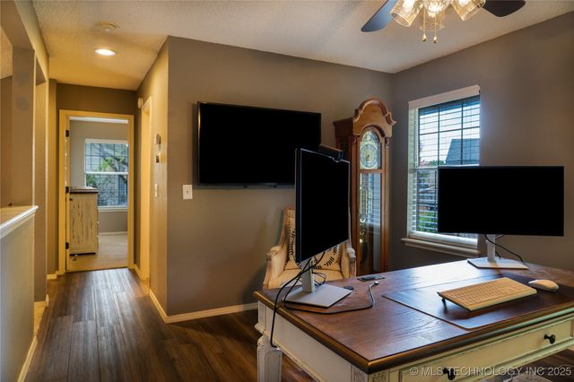 8803 E 75th Street, Tulsa, OK 74133