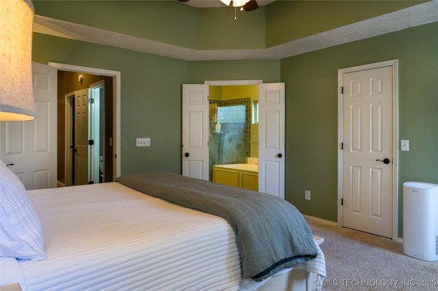 8803 E 75th Street, Tulsa, OK 74133