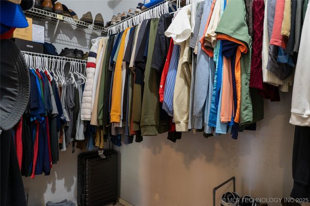 8803 E 75th Street, Tulsa, OK 74133