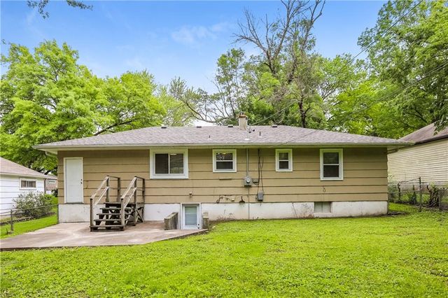 11302 Norton av Avenue, Kansas City, MO 64137