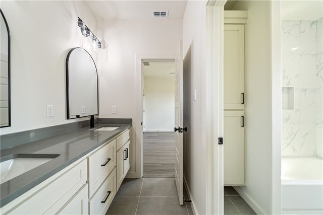 1518 Fenner Ranch Dr, Corpus Christi, TX 78415