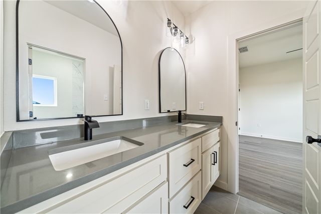 1518 Fenner Ranch Dr, Corpus Christi, TX 78415