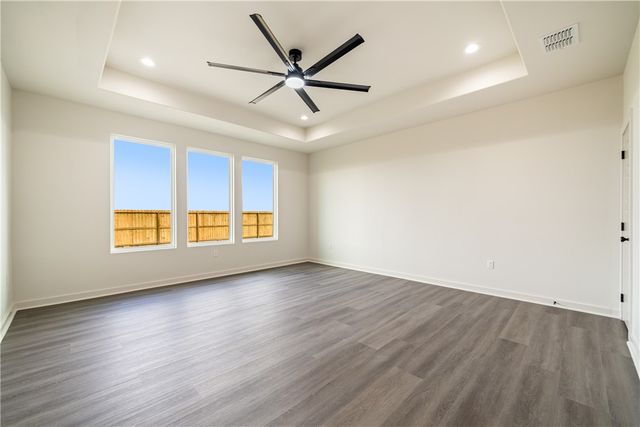 1518 Fenner Ranch Dr, Corpus Christi, TX 78415