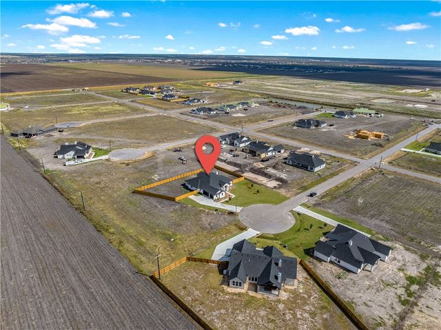 1518 Fenner Ranch Dr, Corpus Christi, TX 78415