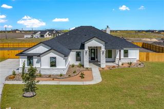 1518 Fenner Ranch Dr, Corpus Christi, TX 78415