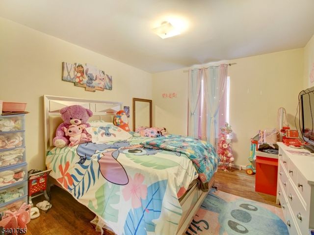 415 Loomis St, Elizabeth City, NJ 07206