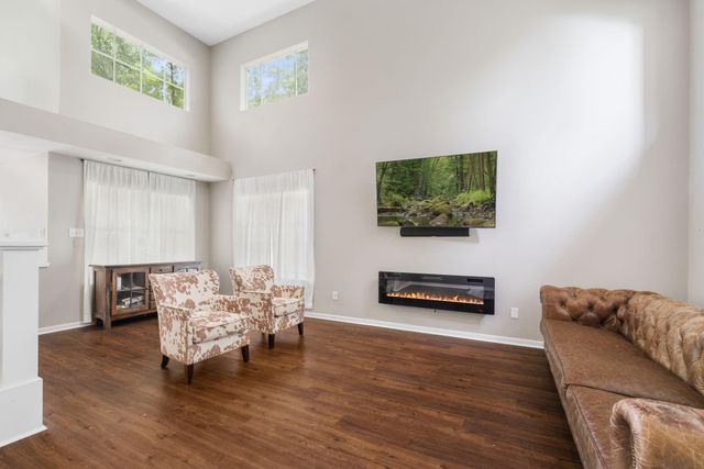 123 Sheerborne Court, The Woodlands, TX 77382
