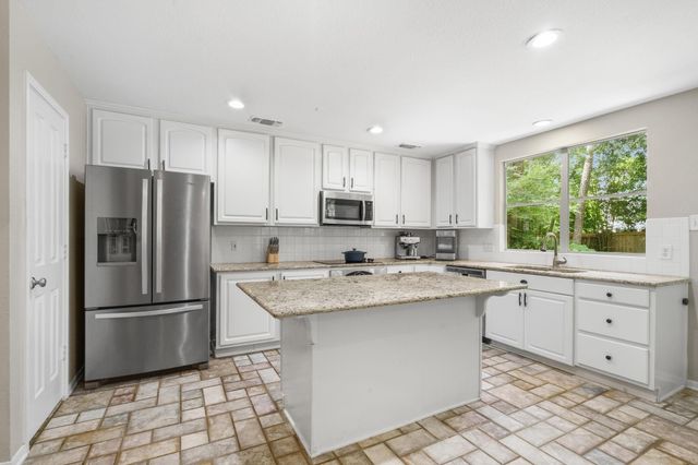 123 Sheerborne Court, The Woodlands, TX 77382