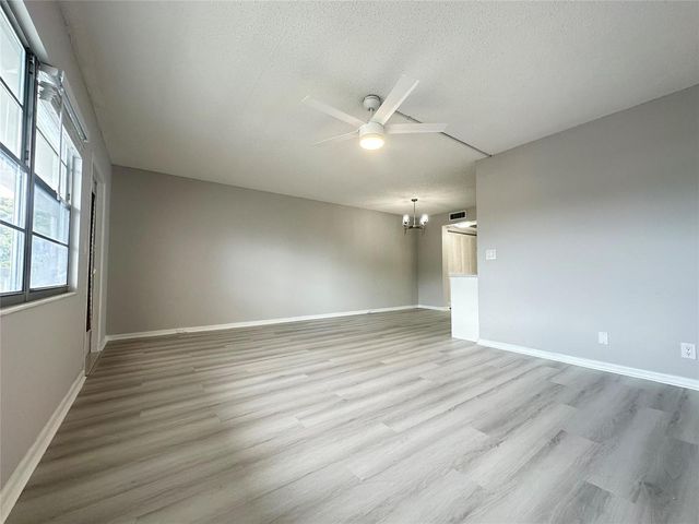 2048 Newport N 2048, Deerfield Beach, FL 33442
