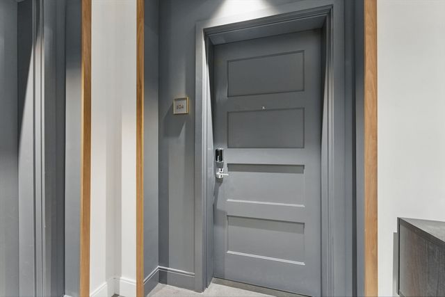 191 Washington St 524, Boston, MA 02135