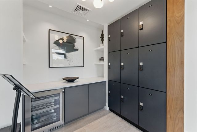 191 Washington St 524, Boston, MA 02135