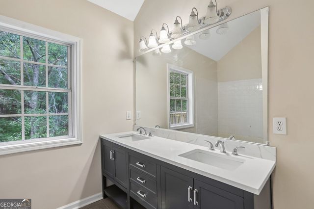173 Masters Way, Newnan, GA 30265