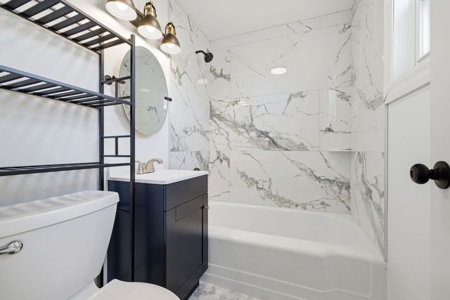 10344 S Albany Avenue, Chicago, IL 60655