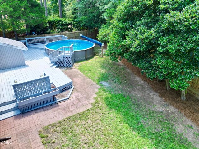 300 Ashebrook Drive, Raleigh, NC 27609
