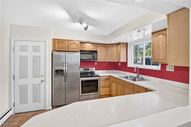 5051 Berkshire, North Olmsted, OH 44070