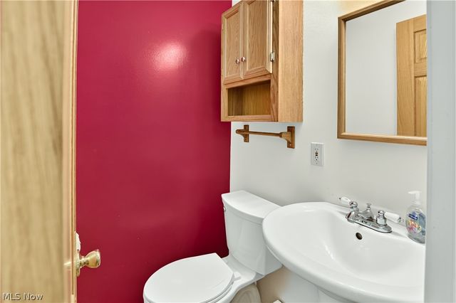 5051 Berkshire, North Olmsted, OH 44070