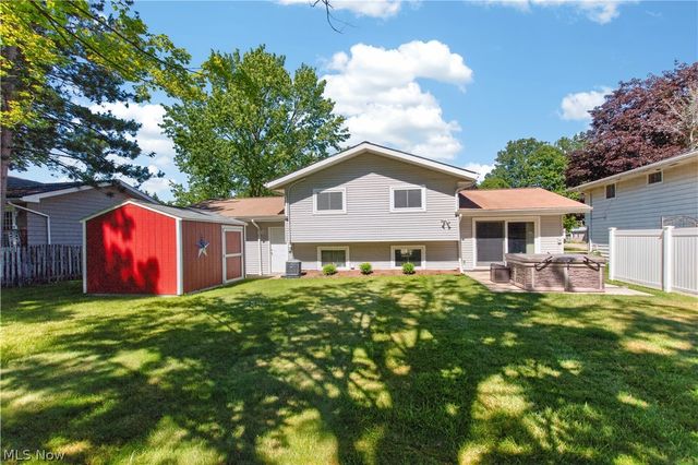 5051 Berkshire, North Olmsted, OH 44070