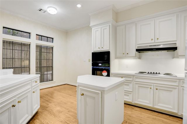 2004 Nantucket Drive C, Houston, TX 77057