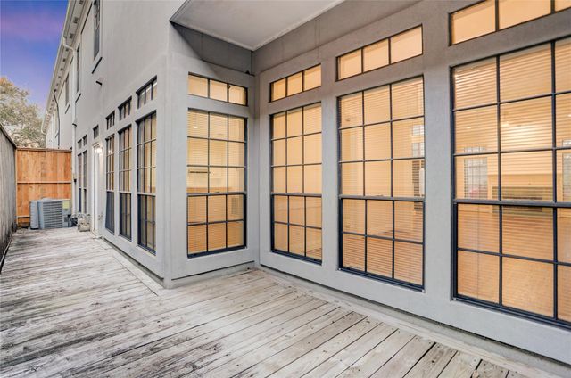 2004 Nantucket Drive C, Houston, TX 77057