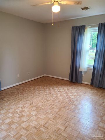 3755 Firestone Blvd, Pensacola, FL 32503