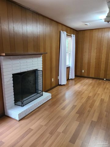 3755 Firestone Blvd, Pensacola, FL 32503