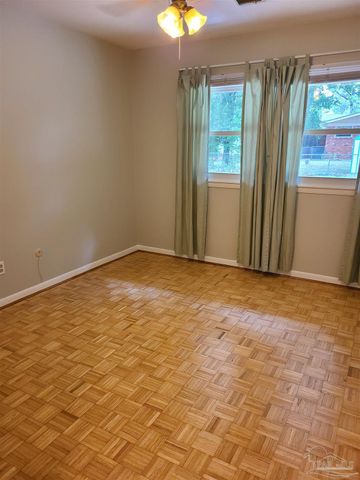 3755 Firestone Blvd, Pensacola, FL 32503