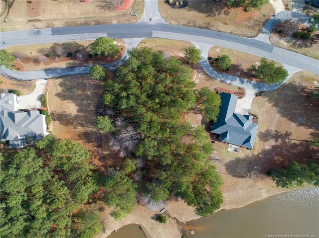 601 Anderson Creek (118) Drive, Spring Lake, NC 28390