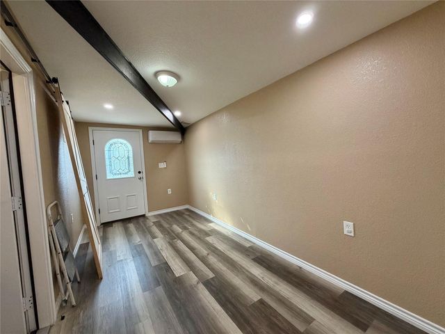 1214 W 5th Street, Freeport, TX 77541