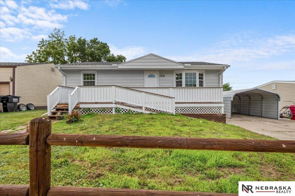 1016 Scott Street, Plattsmouth, NE 68048