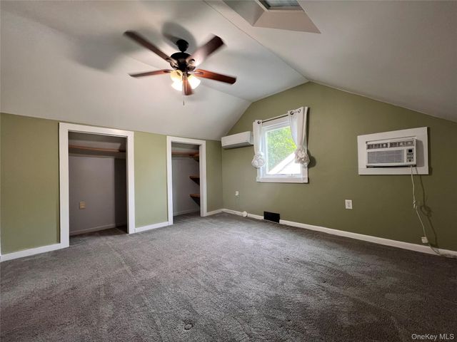 11 Church Street, Wallkill, NY 12589