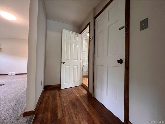 11 Church Street, Wallkill, NY 12589