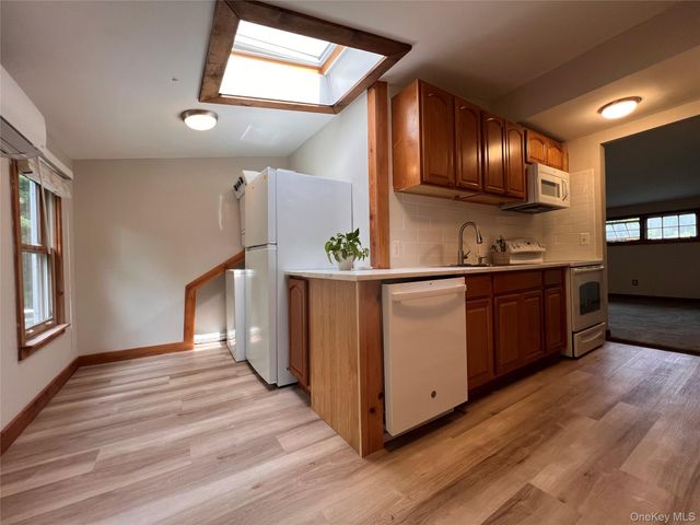 11 Church Street, Wallkill, NY 12589