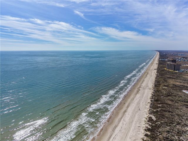 149 Mustang Island Estates Dr, Port Aransas, TX 78373