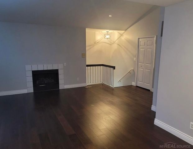 46101 Allenton Street, Macomb Twp, MI 48044