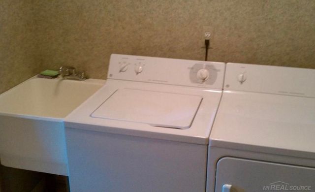 46101 Allenton Street, Macomb Twp, MI 48044