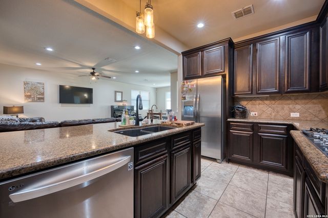 2830 Cliff, San Antonio, TX 78259