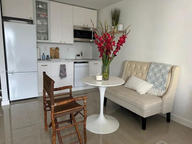 1615 West Ave 502, Miami Beach, FL 33139