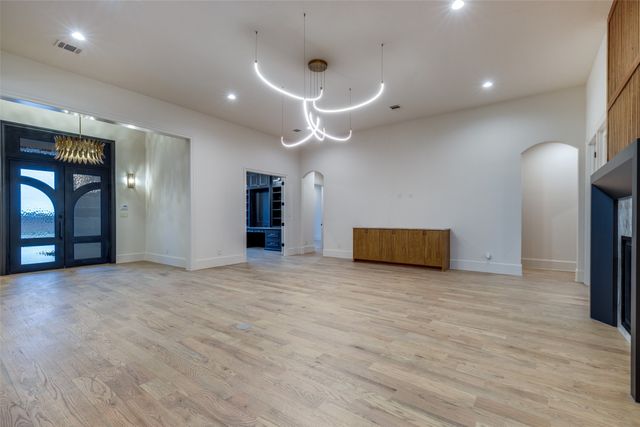 3516 Fairway Drive, Denton, TX 76226