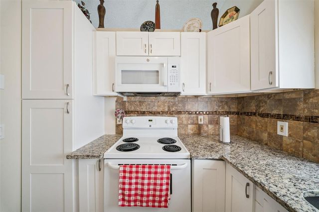 1163 CHAMBORD COURT, Orlando, FL 32825