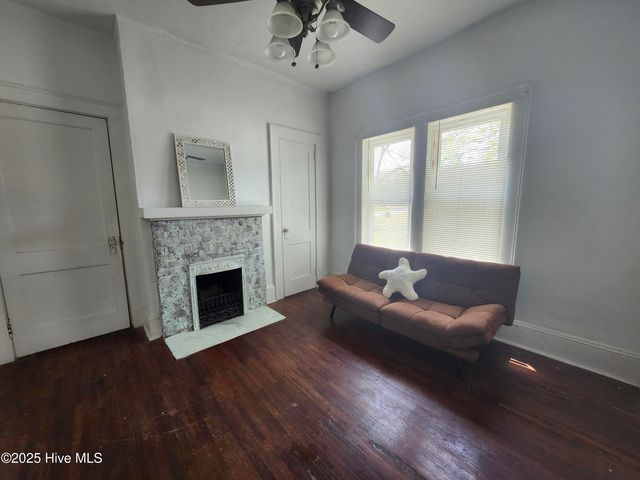 421 James Street, Laurinburg, NC 28352