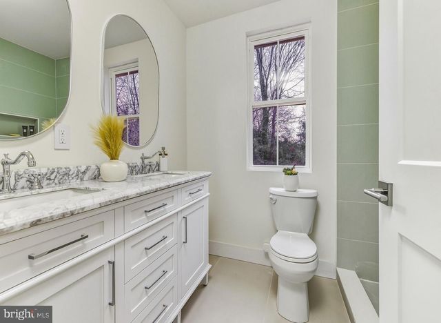 432 W PINE ST, Audubon, NJ 08106