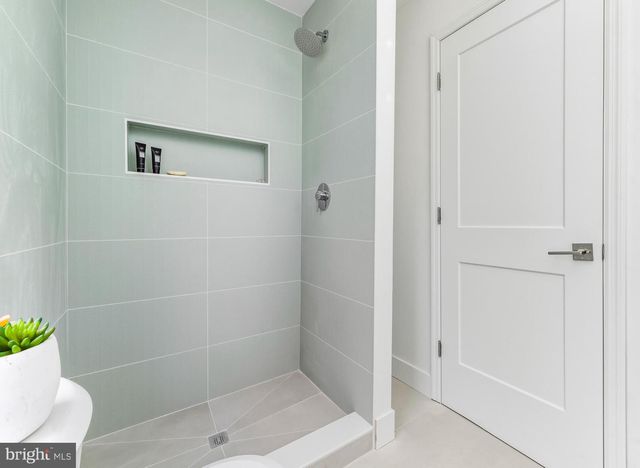 432 W PINE ST, Audubon, NJ 08106